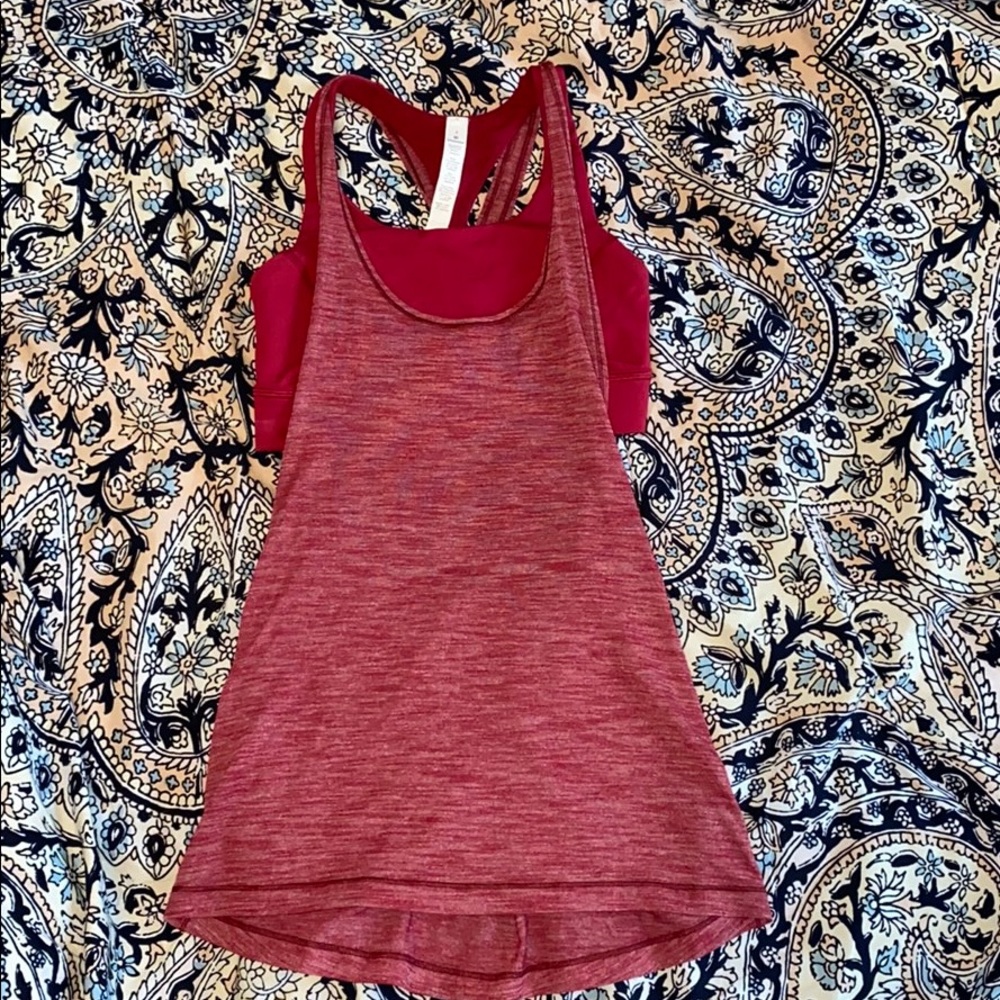 Lululemon Tank Top w/ Bra